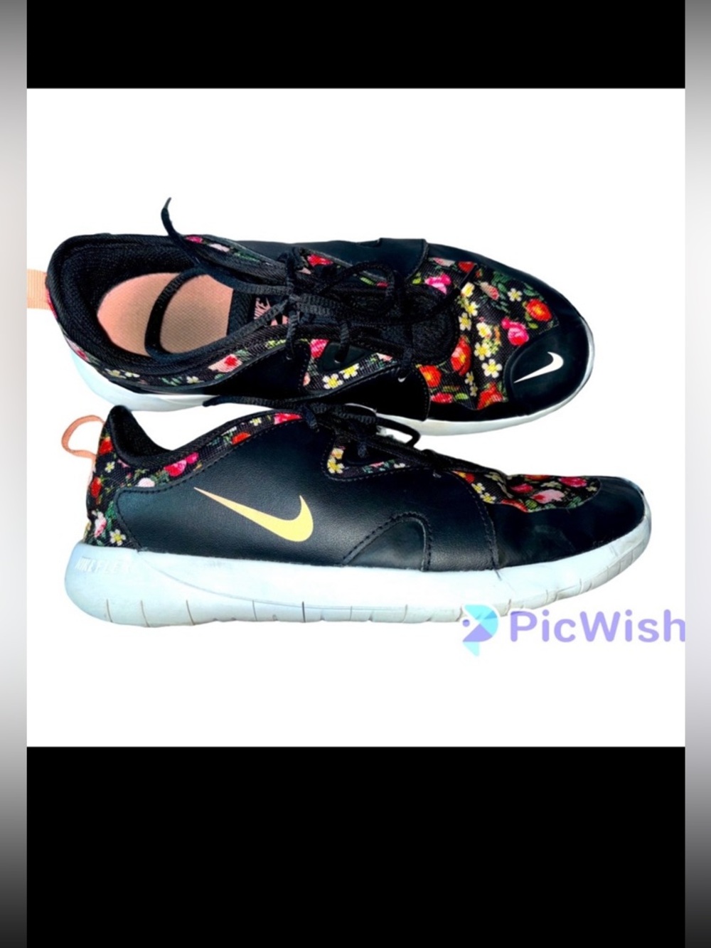 Nike floral flex contact 3 sneakers size 6Y